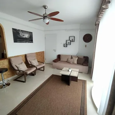 Holiday home Anitapartman Balatonfured