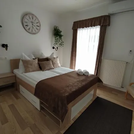 Anitapartman Holiday home Balatonfured